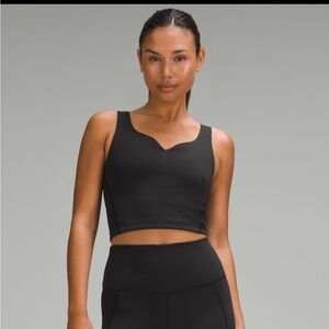 New with tags Lululemon Wunder Train Sweetheart Tank To. Size 10. Black.